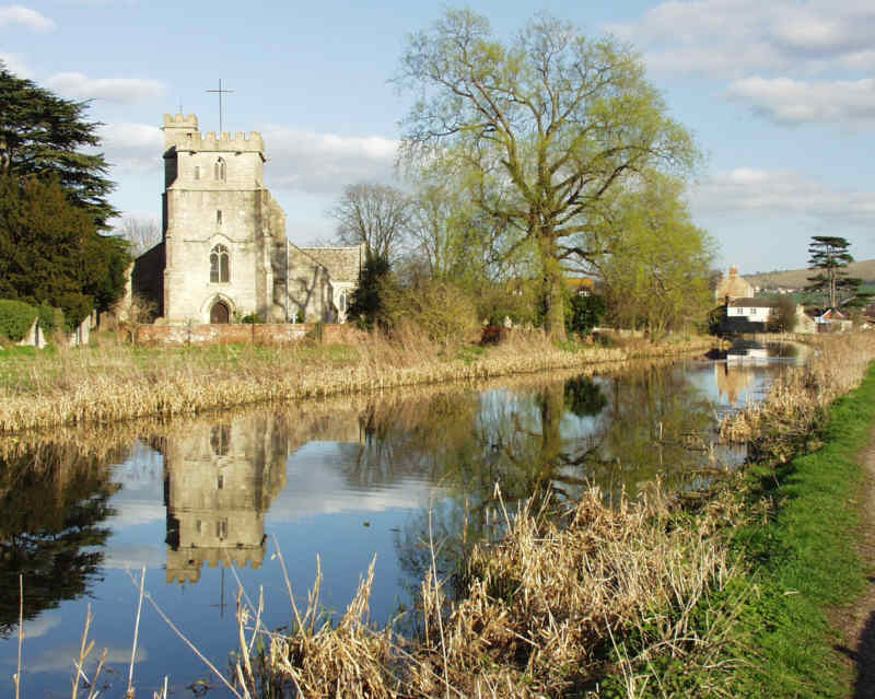 St Cyr's Church - Stroudwater Navigation