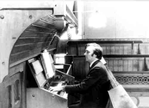 Eastington Methodist Church organ 1975